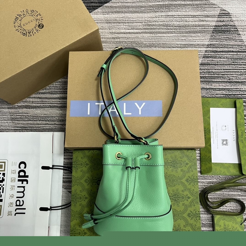 G*u*i bucket bags